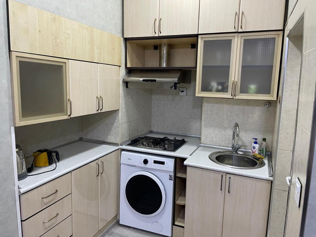 Sweet And Comfort In The Old Icheri Sheher Apartment