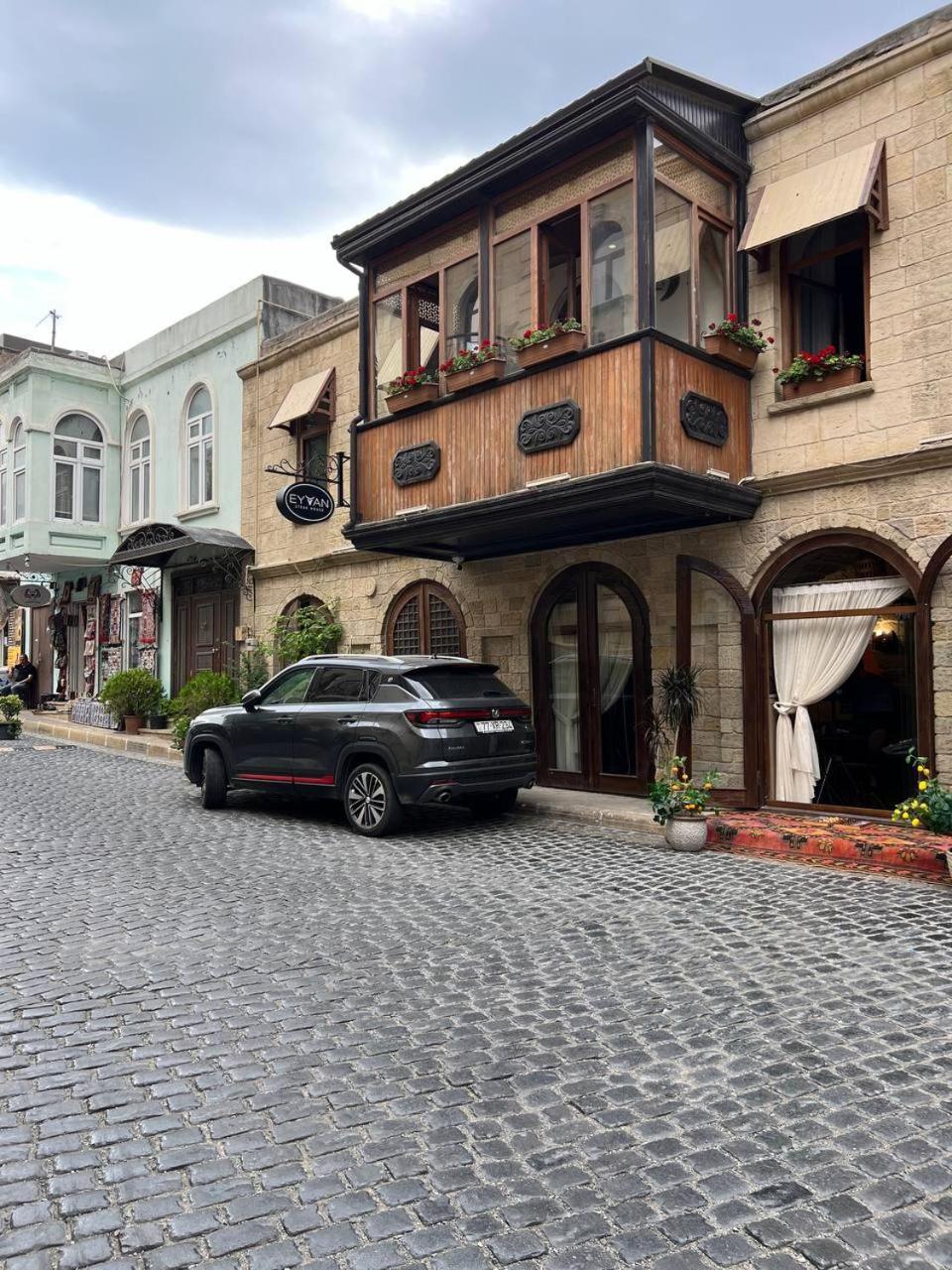 Sweet And Comfort In The Old Icheri Sheher Apartment *